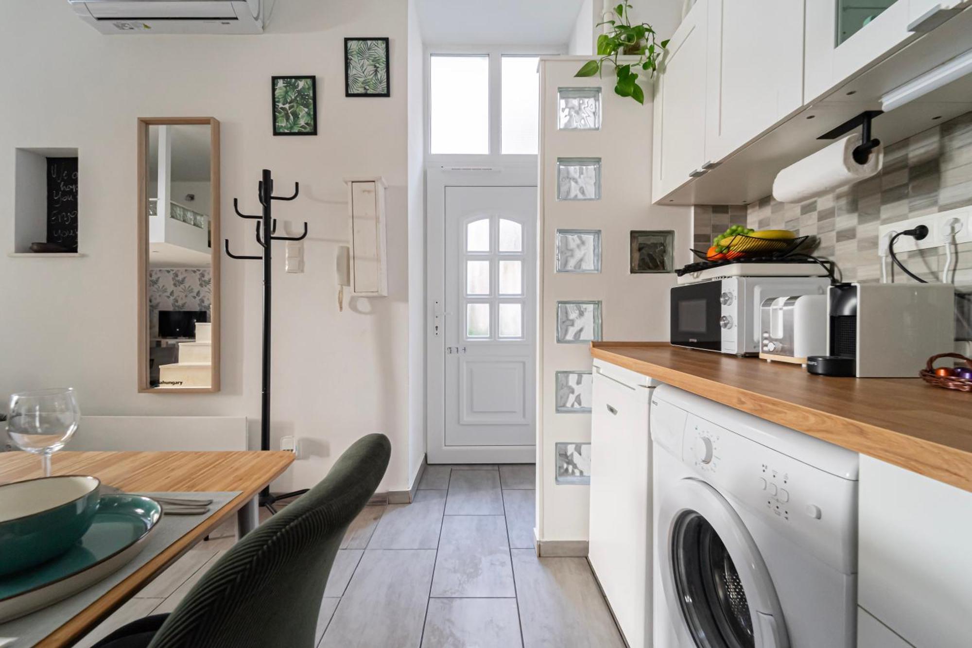 Lonyay Chill Zone Apartment Budapest Bagian luar foto